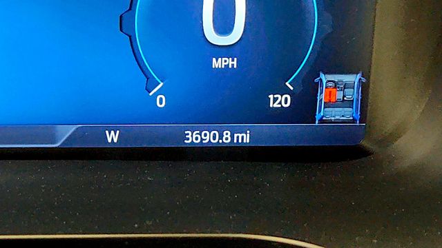 2025 Ford F-150 Lightning XLT 4WD SuperCrew 5.5' Box - 23022632 - 14