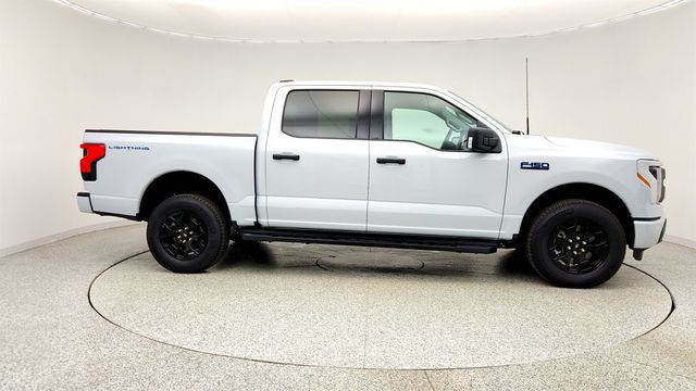 2025 Ford F-150 Lightning XLT 4WD SuperCrew 5.5' Box - 23022632 - 3