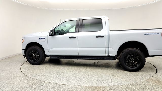 2025 Ford F-150 Lightning XLT 4WD SuperCrew 5.5' Box - 23022632 - 7