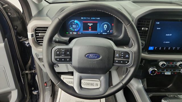 2025 Ford F-150 Lightning XLT 4WD SuperCrew 5.5' Box w/ Soft Tonneau Cover - 23016998 - 11