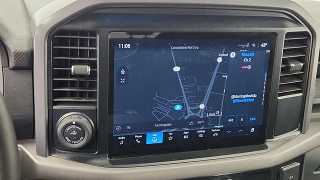 2025 Ford F-150 Lightning XLT 4WD SuperCrew 5.5' Box w/ Soft Tonneau Cover - 23016998 - 15