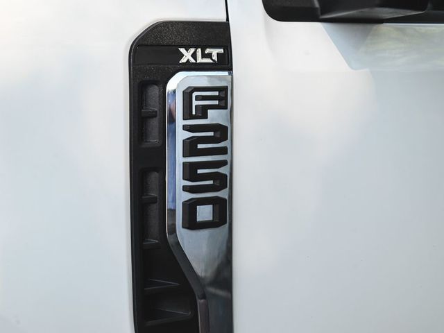 2025 Ford F-250SD XLT - 23039009 - 36