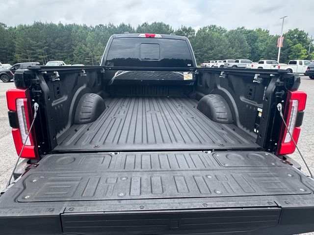 2025 Ford F-350SD Platinum - 23014523 - 33