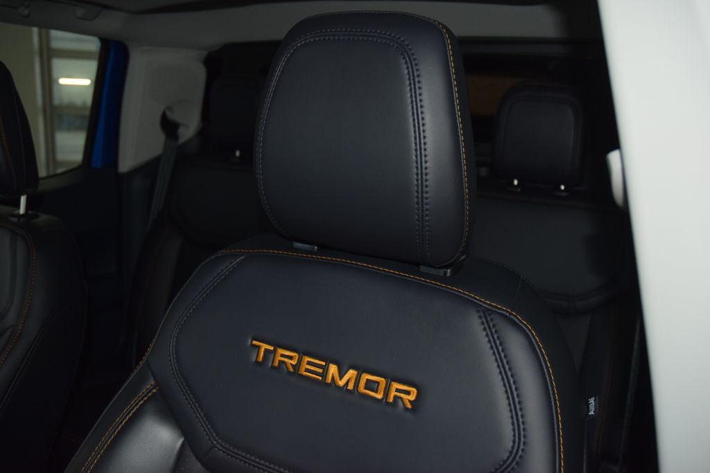 2025 Ford Maverick Tremor AWD SuperCrew - 22998124 - 43