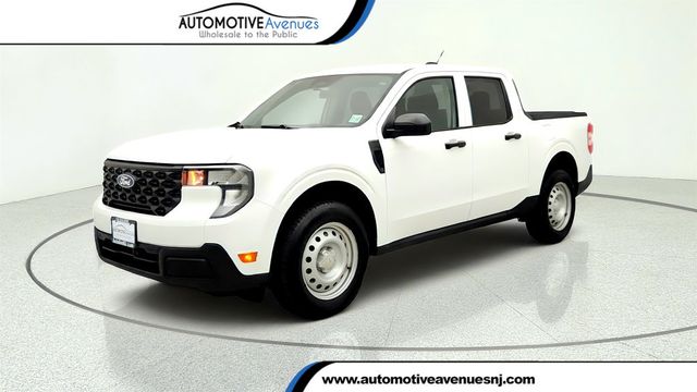 2025 Ford Maverick XL FWD SuperCrew - 23066480 - 0