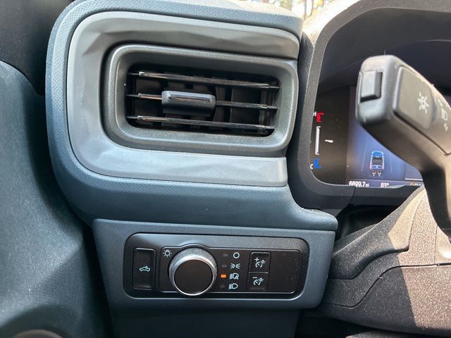 2025 Ford Maverick XLT AWD SuperCrew - 23028554 - 22