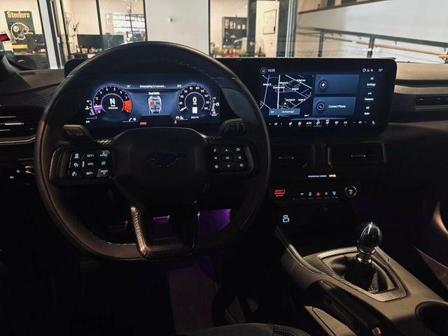 2025 Ford Mustang DarkHorse/6SpeedManual/SecurityPkg/BrembroBrakes/Htd&CldSeats - 23069609 - 12