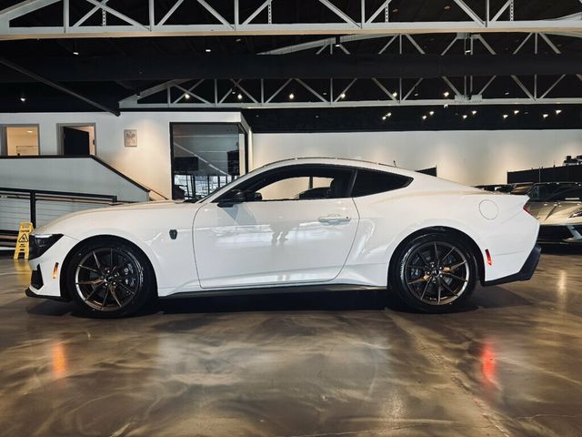 2025 Ford Mustang DarkHorse/6SpeedManual/SecurityPkg/BrembroBrakes/Htd&CldSeats - 23069609 - 1