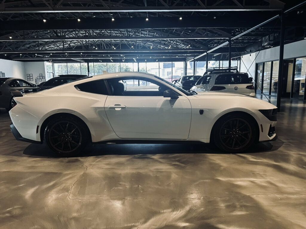 2025 Ford Mustang DarkHorse/6SpeedManual/SecurityPkg/BrembroBrakes/Htd&CldSeats - 23069609 - 5