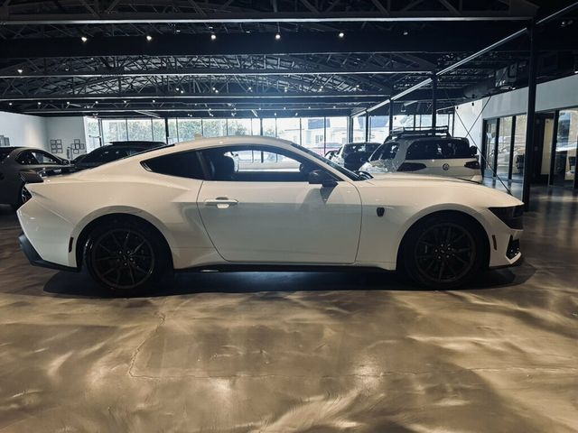2025 Ford Mustang DarkHorse/6SpeedManual/SecurityPkg/BrembroBrakes/Htd&CldSeats - 23069609 - 5