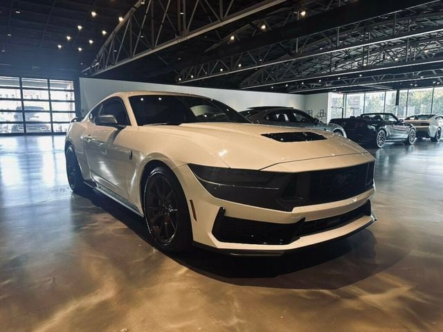 2025 Ford Mustang DarkHorse/6SpeedManual/SecurityPkg/BrembroBrakes/Htd&CldSeats - 23069609 - 6