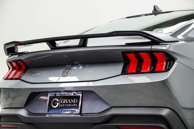 2025 Ford Mustang Dark Horse Fastback - 23060376 - 12