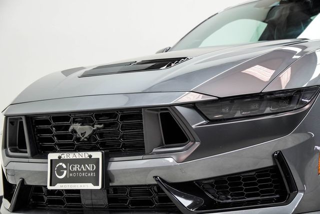 2025 Ford Mustang Dark Horse Fastback - 23060376 - 1