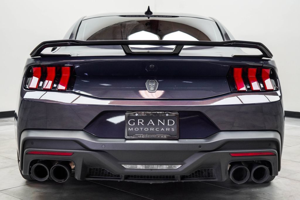 Ford Mustang photo 10