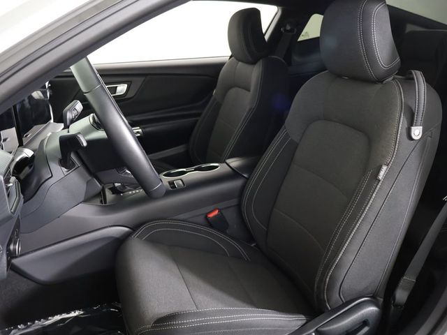 2025 Ford Mustang EcoBoost Fastback - 23033852 - 24
