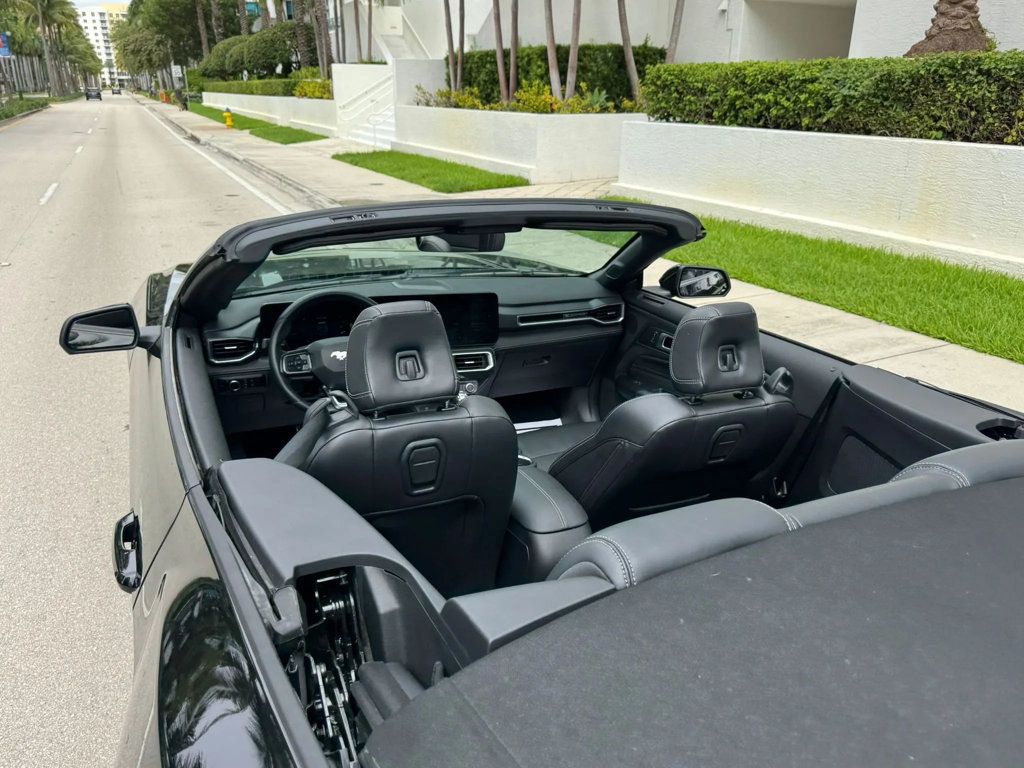 2025 Ford Mustang EcoBoost Premium Convertible - 22911752 - 25