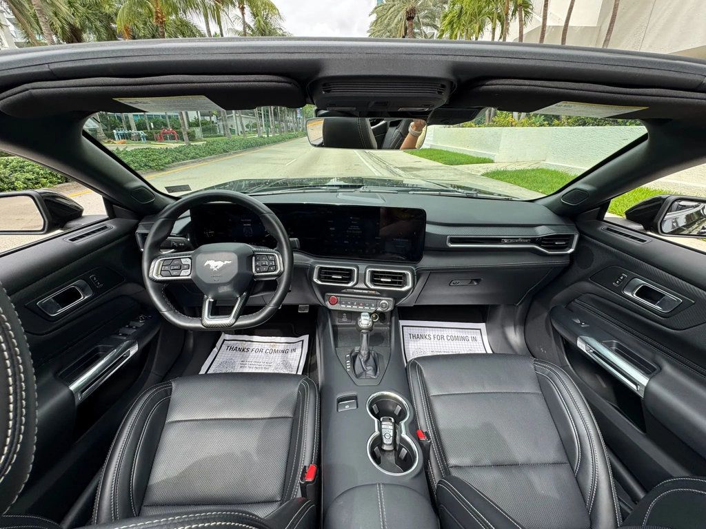 2025 Ford Mustang EcoBoost Premium Convertible - 22911752 - 31