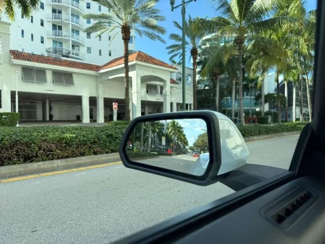 2025 Ford Mustang EcoBoost Premium Convertible - 22964230 - 29