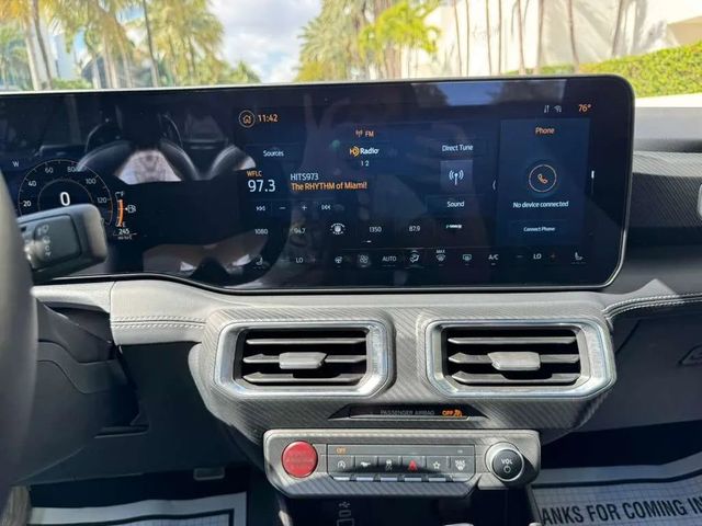 2025 Ford Mustang EcoBoost Premium Convertible - 22984205 - 32