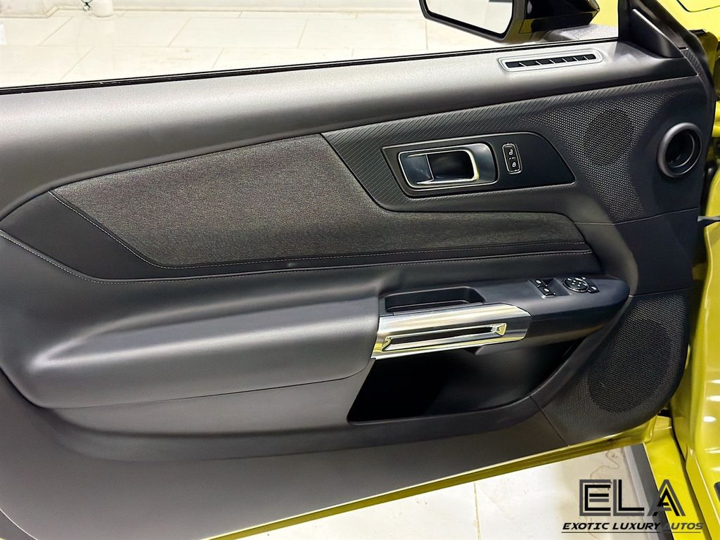2025 Ford Mustang EcoBoost Premium Fastback - 23042891 - 25