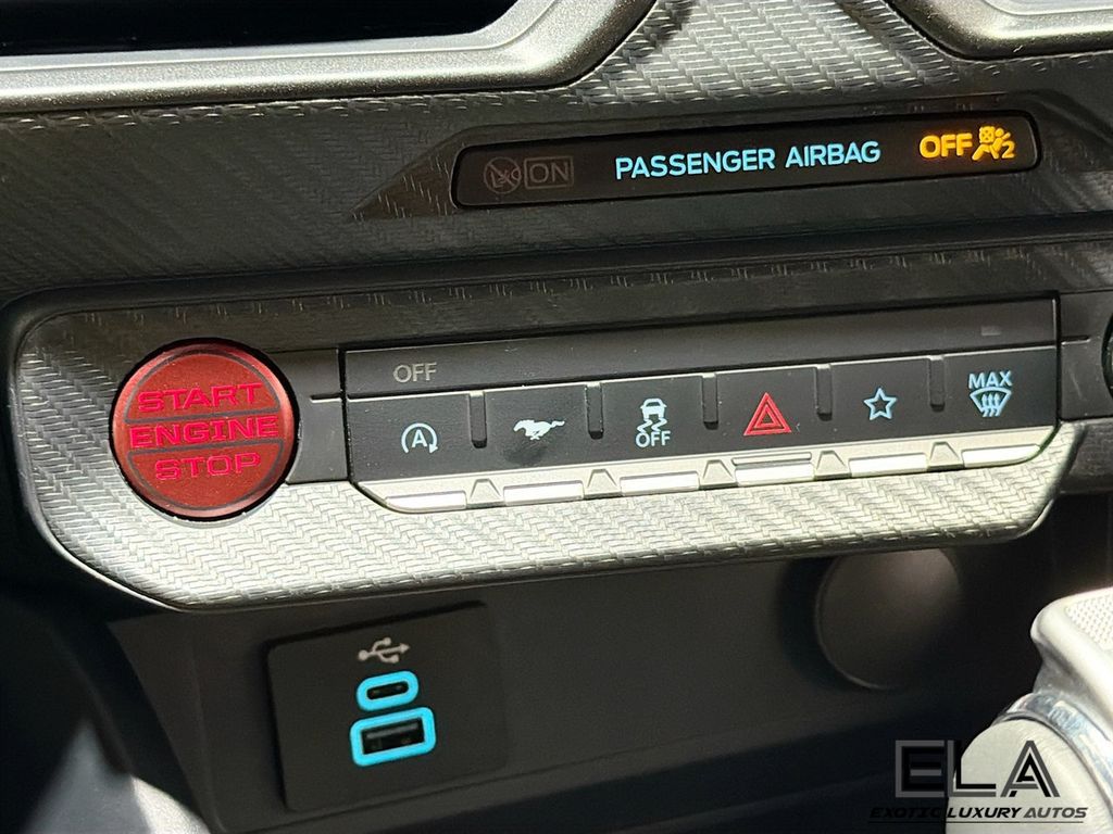 2025 Ford Mustang EcoBoost Premium Fastback - 23042891 - 34