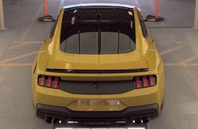 2025 Ford Mustang EcoBoost Premium Fastback - 23042891 - 4
