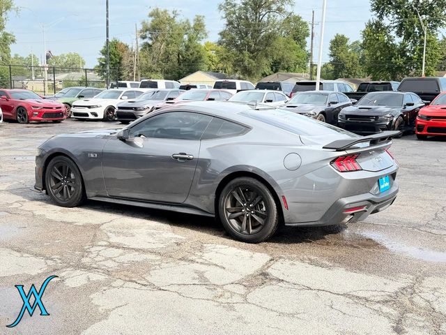 2025 Ford Mustang GT Coupe 2D - 23066375 - 4