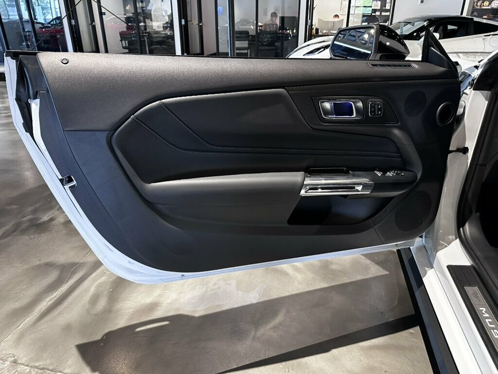 2025 Ford Mustang GT/Premium/6SpeedManual/NitePonyPkg/ActiveExhaust/Htd&CldSeats - 23050462 - 13