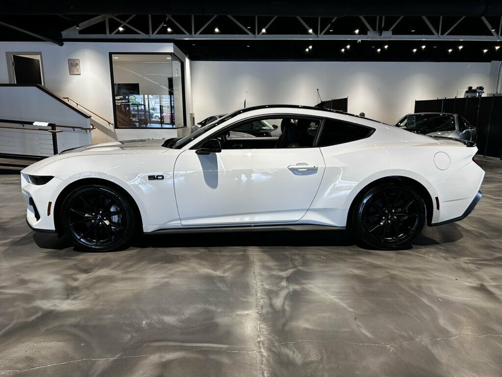 2025 Ford Mustang GT/Premium/6SpeedManual/NitePonyPkg/ActiveExhaust/Htd&CldSeats - 23050462 - 1