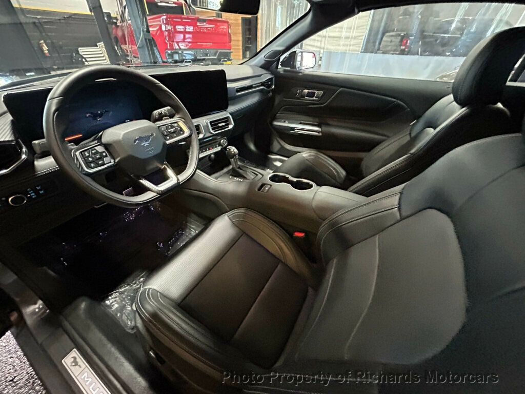 2025 Ford Mustang GT Premium Convertible - 23036164 - 13