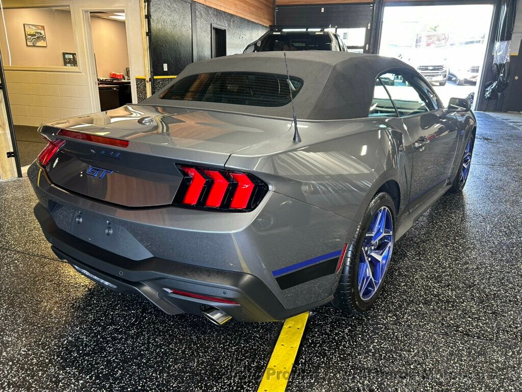 2025 Ford Mustang GT Premium Convertible - 23036166 - 4
