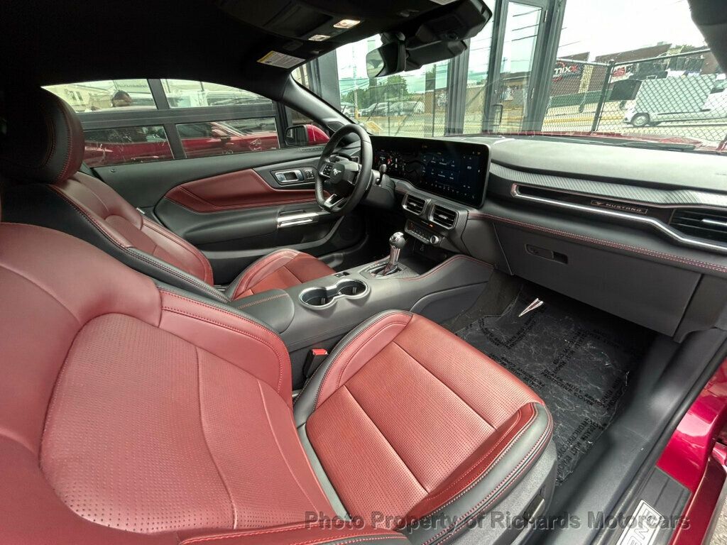 2025 Ford Mustang GT Premium Fastback - 23049004 - 23