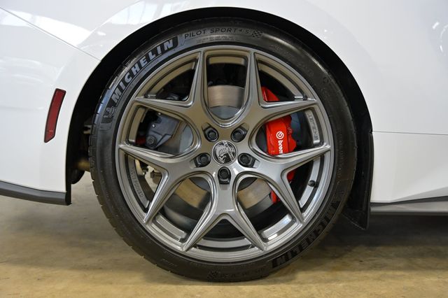 2025 Ford Mustang Shelby GT350 - 23006936 - 14