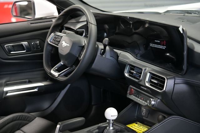 2025 Ford Mustang Shelby GT350 - 23006936 - 32