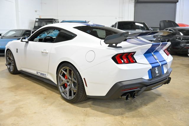 2025 Ford Mustang Shelby GT350 - 23006936 - 8