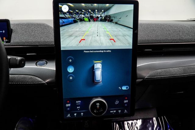 2025 Ford Mustang Mach-E GT AWD - 22985076 - 26