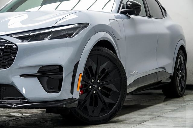 2025 Ford Mustang Mach-E GT AWD - 22985076 - 2