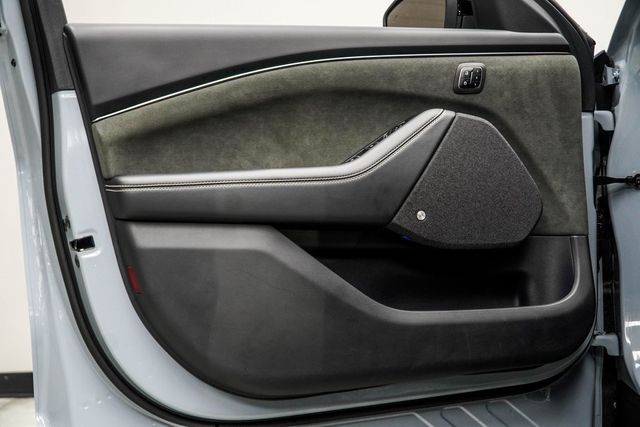 2025 Ford Mustang Mach-E GT AWD - 22985076 - 32