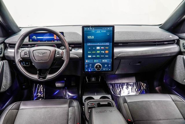 2025 Ford Mustang Mach-E GT AWD - 22985076 - 4