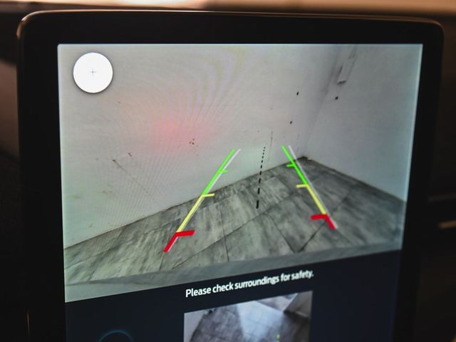 2025 Ford Mustang Mach-E Premium - 22965880 - 18