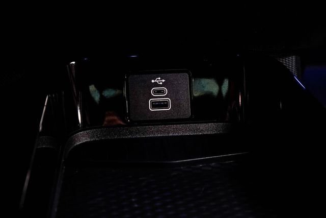 2025 Ford Mustang Mach-E Premium AWD - 23021028 - 25
