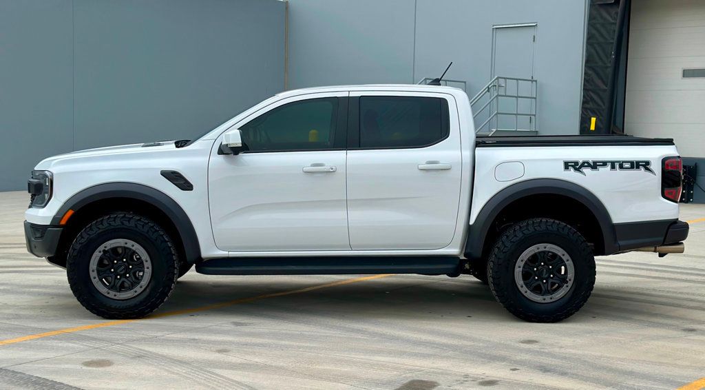 2025 Ford Ranger Raptor photo 2