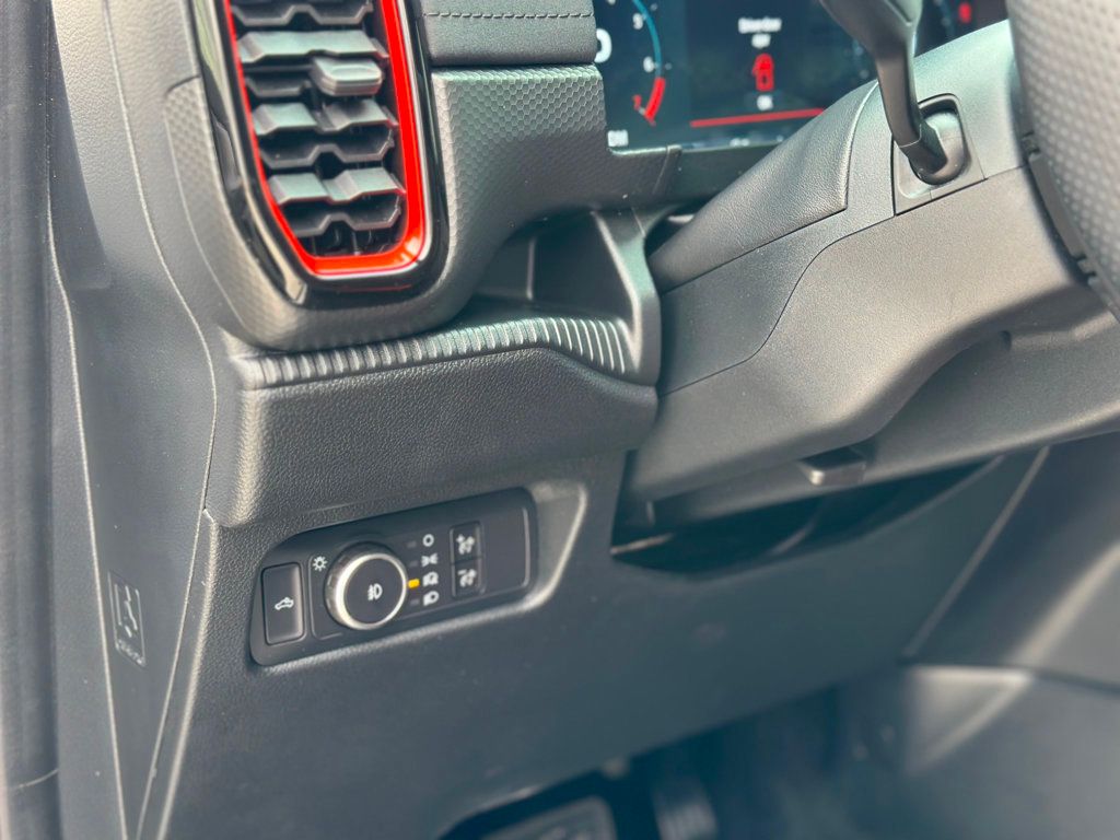 2025 Ford Ranger Raptor photo 21