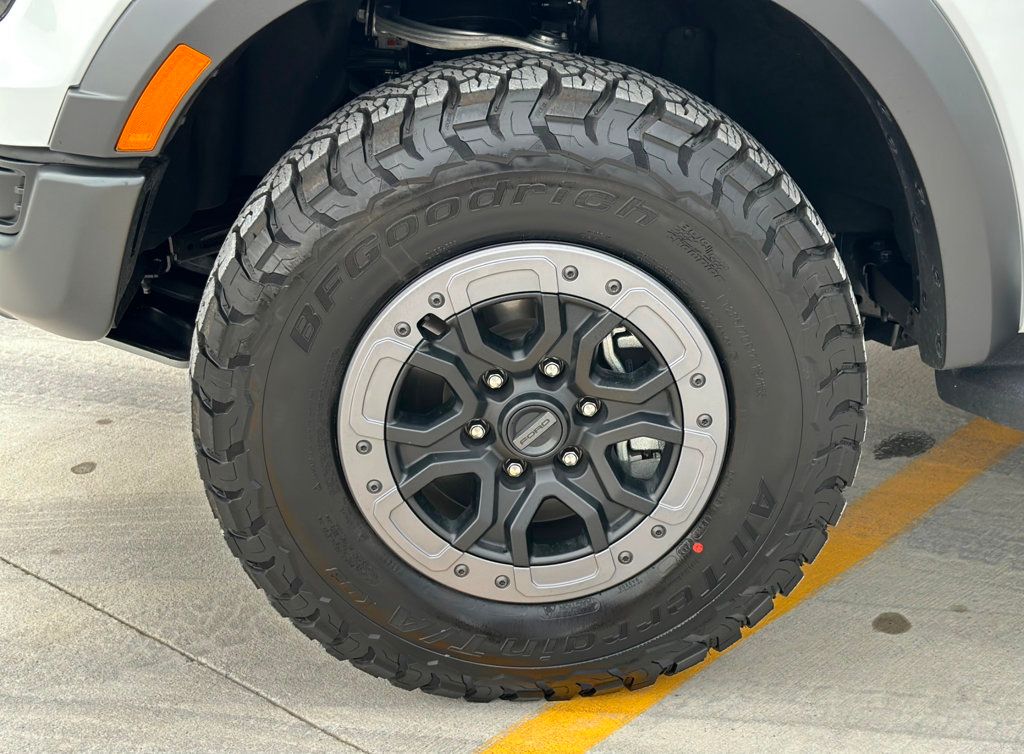 2025 Ford Ranger Raptor photo 33
