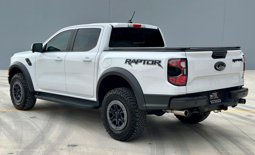 2025 Ford Ranger Raptor photo 8