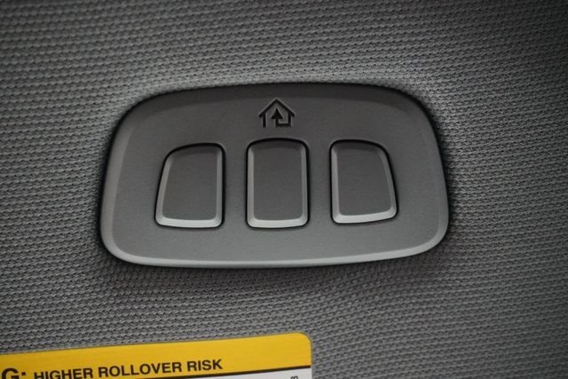 2025 Ford Super Duty F-250 SRW  - 22944359 - 28