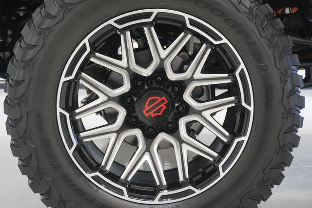 2025 Ford Super Duty F-250 SRW  - 22944359 - 31