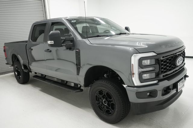 2025 Ford Super Duty F-250 SRW  - 23030068 - 1