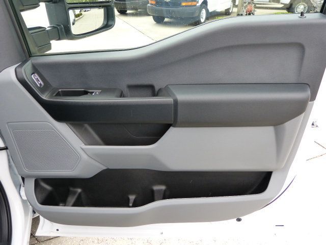 2025 Ford Super Duty F-250 SRW 6.7L V8 TURBO DIESEL*XL*REGULAR CAB*4X4*8FT BED*ONLY 17 MILES!! - 22918629 - 14