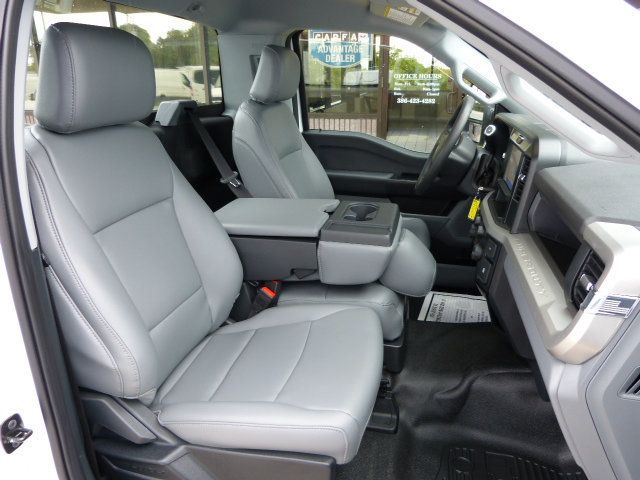 2025 Ford Super Duty F-250 SRW 6.7L V8 TURBO DIESEL*XL*REGULAR CAB*4X4*8FT BED*ONLY 17 MILES!! - 22918629 - 15